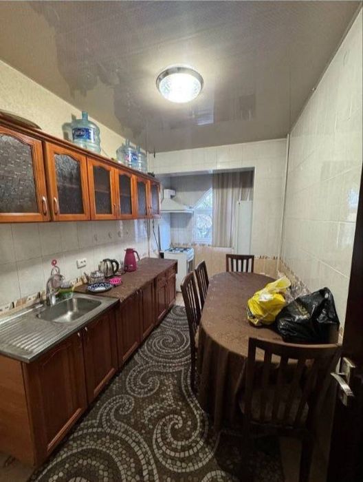 Новза метросига  2 дакика юриш масофада квартира оилага болларга