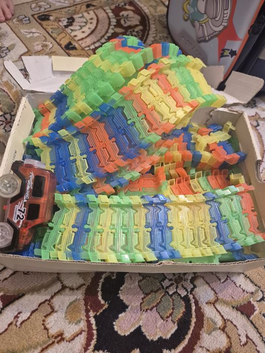 Игрушки дорога поезд машинка