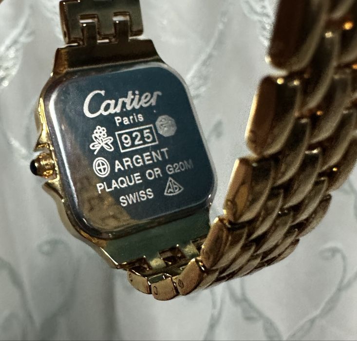 Женские часы Cartier
