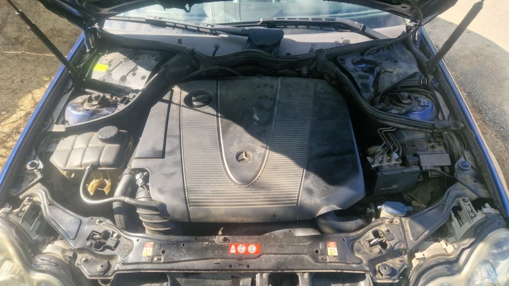 Vand mercedes C class w203  2.2cdi. 150cp. An 2005