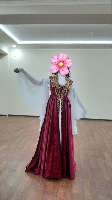 Kelin salom, chaqirdi uchun libos ruchnaya rabota tozza yaxshi matodan