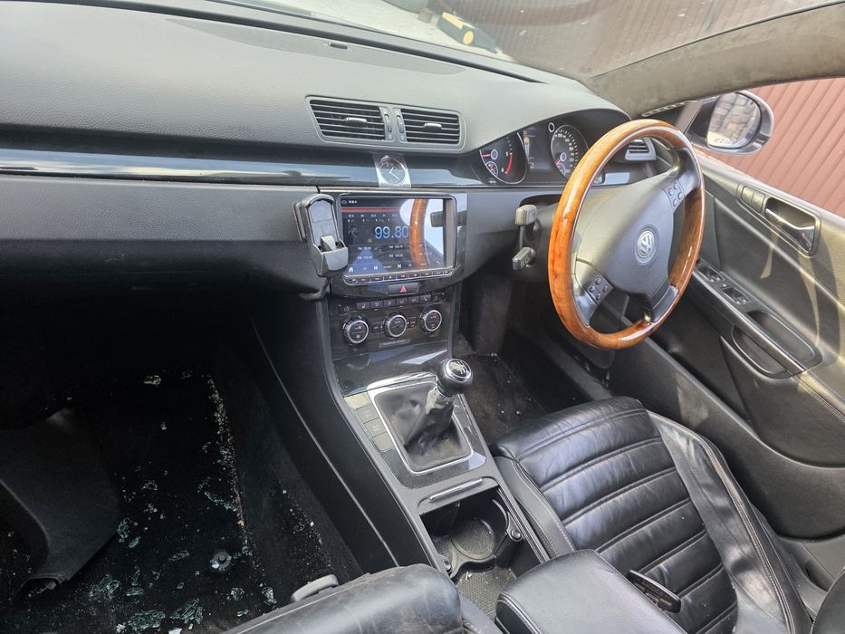 Dezmembrez vw Passat b6 1.9 2.0 dsg