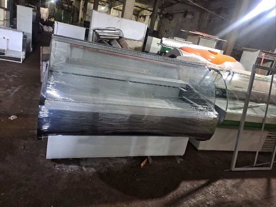 Ветрина халаделник