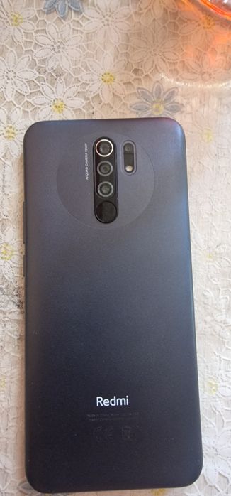 Смартфон xiaomi б,у работает отлично редми 9