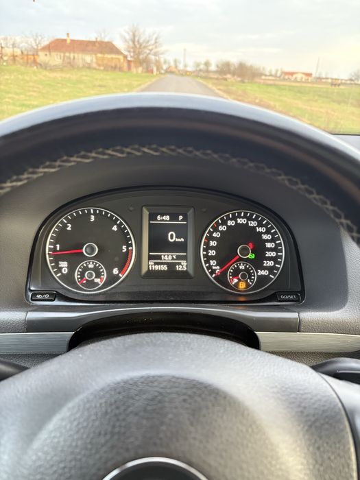 VW Touran 1.6TDI 110000KM