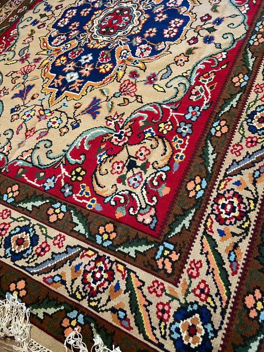 Котленски килими  автентични