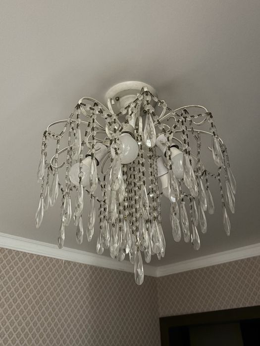 Продам разные люстры