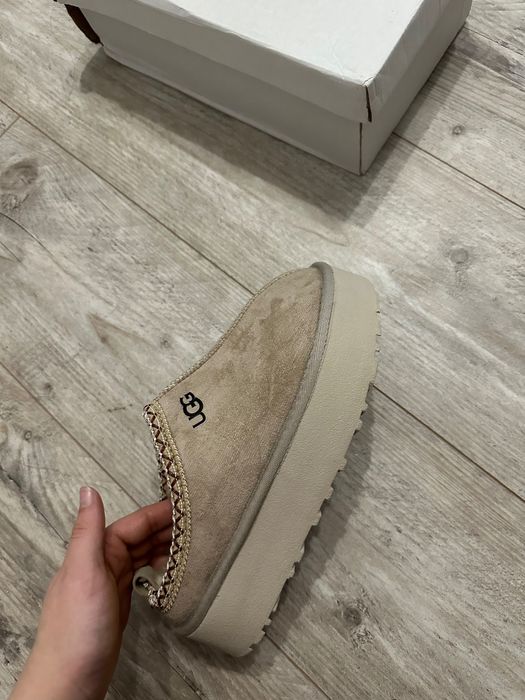Cizme UGG marimea 36