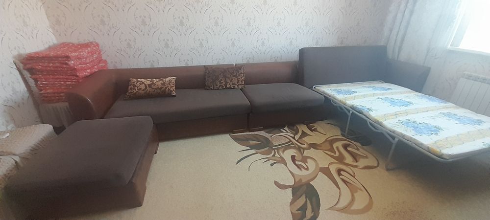 Диван для гостиной