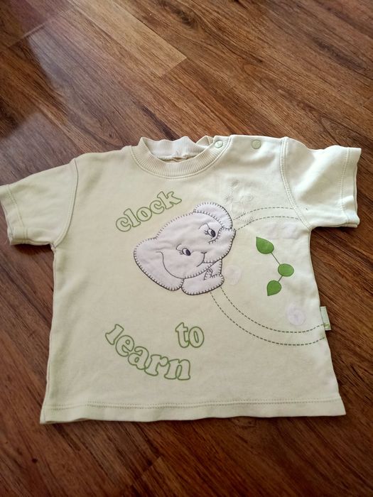 Продам детские футболки на девочку