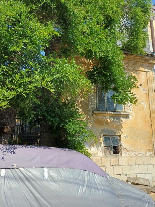Продавам парцел в центъра на Шумен – от собственик
