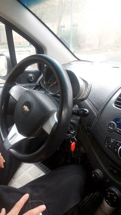 Спарк 2 позиция срочно сотилади