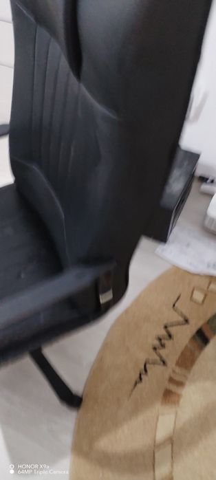 Кресло офисный в