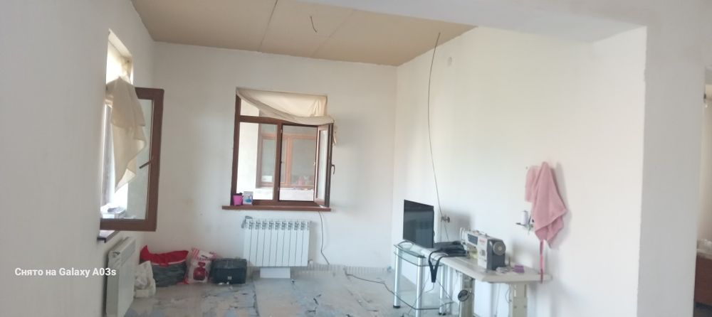 Ховли сотилади Водник Мажнунтол махалла  6  соток  5  хона.