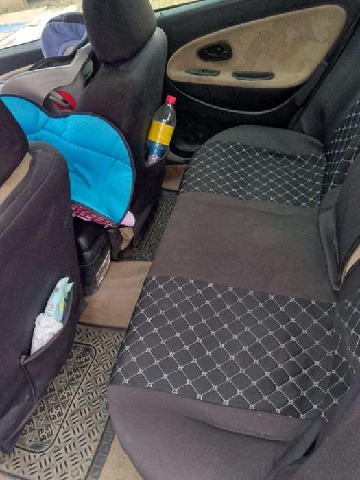 Срочно продам Mitsubishi carisma