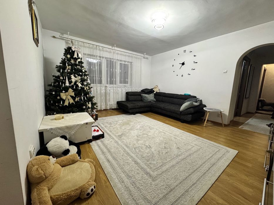 Vând apartament George Enescu