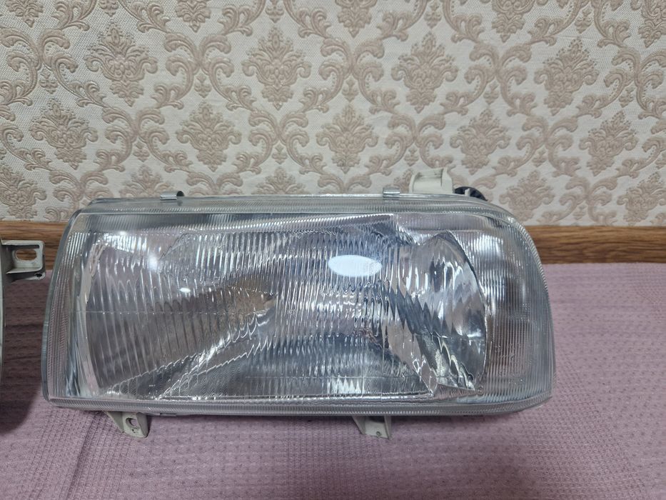 Фары на Фольксваген Венто