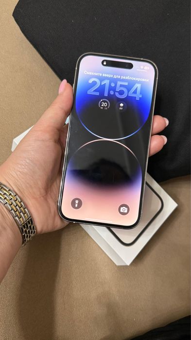 Iphone 14 pro 256gb идеальное состояние