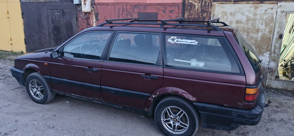 Продам фольцваген б3 1992гоща.