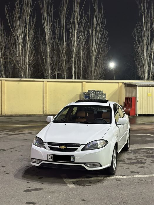 Gentra 2020 3-pozitsiya Full Avtomat karobka srochna sotiladi