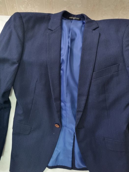 Продам мужской пиджак