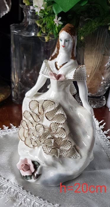 Bibelouri de portelan