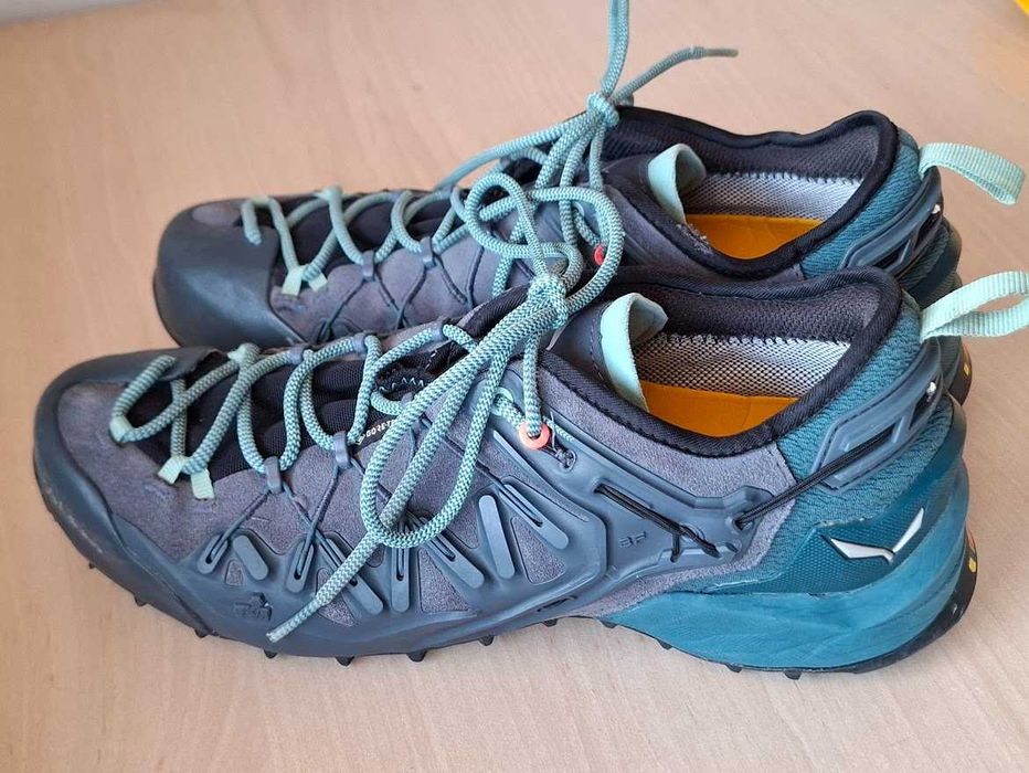 Туристически, трекинг обувки Salewa, GORE-TEX номер 40 1/2
