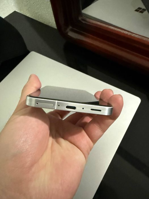 Samsung A56  5G / 256 GB!