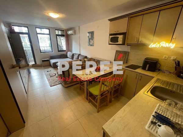 Продава се Едностаен апартамент в Свети Влас - 43 кв.м за 1361 €/кв.м - Снимка #1