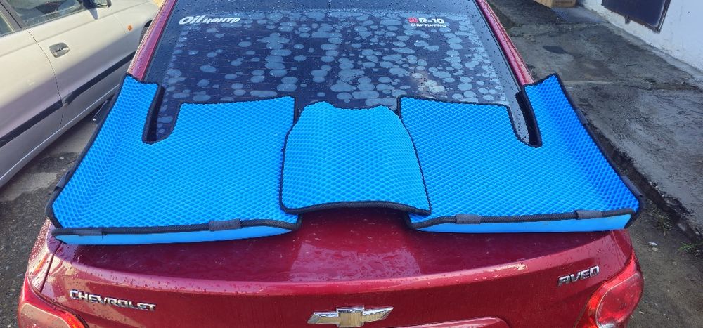 Продам эва ковры и шторки на приору