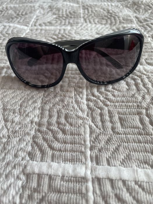 Продам очки солнцезащитные