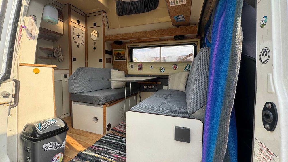 Кемпер Peugeot J5 REIMO 2. 5 чист дизел 74 к. с 1990г.