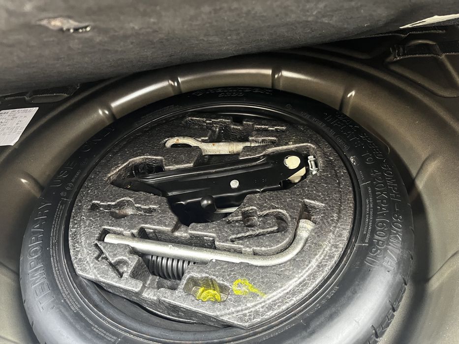 Golf 6 1.6 дизел 2012г