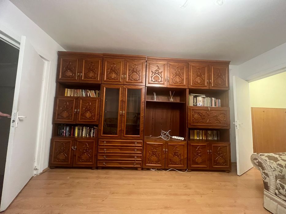 Vand mobila excelenata