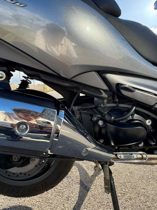 Honda Silver Wing 400