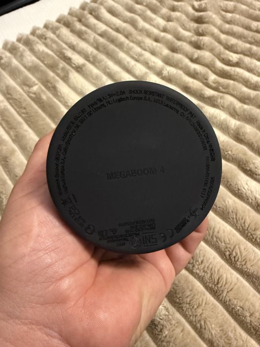 Boxa portabila Logitech Megaboom 4 ,impecabila !