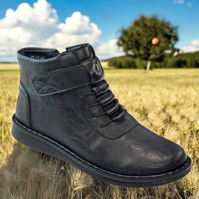 Дамски боти -44размер.