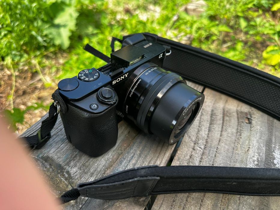 Aparat Foto Sony Alpha A6000