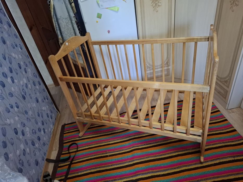 детская кровать продам