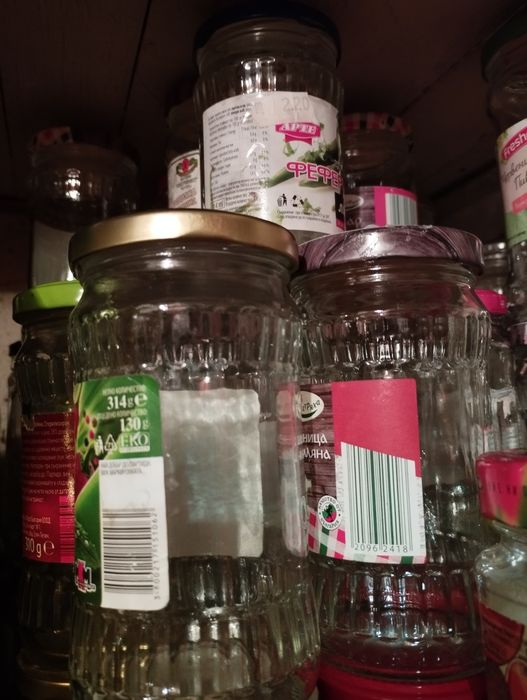 Буркани големи и малки - винтови