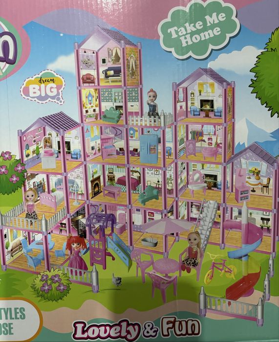 Продам большой домик для девочки