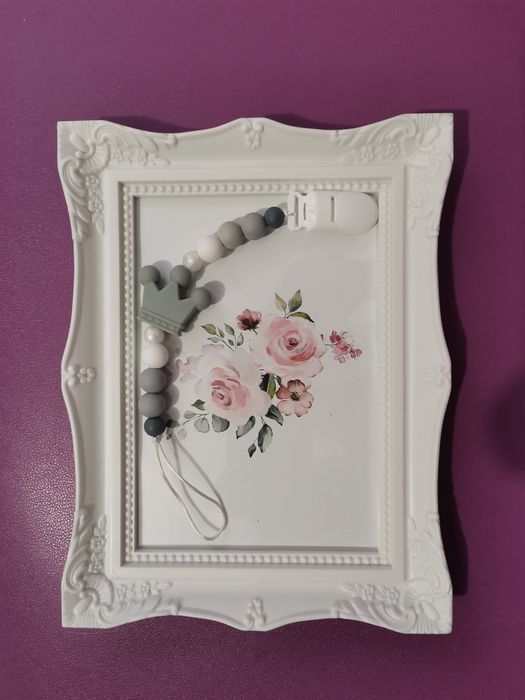 Lănțișoare pentru suzetă