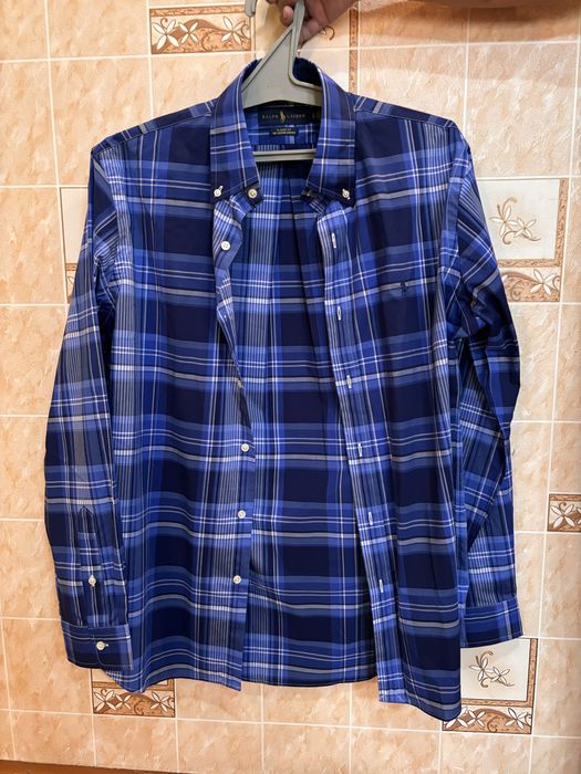 Рубашки мужские