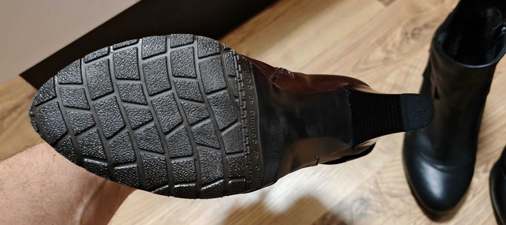 Нови Елегантни Български Боти от Естествена Кожа (Номер 38) цвят кафяв