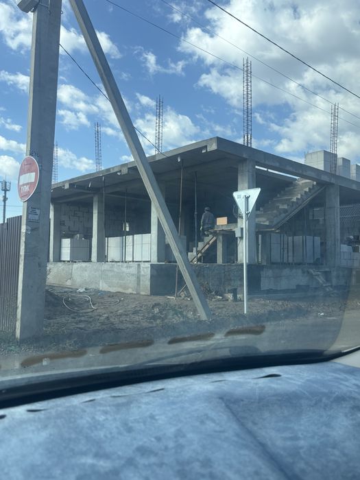 Құрлысшы Өзбек бригада