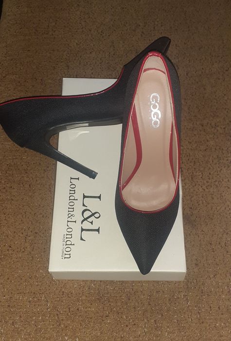 Pantofi cu toc marimea 38