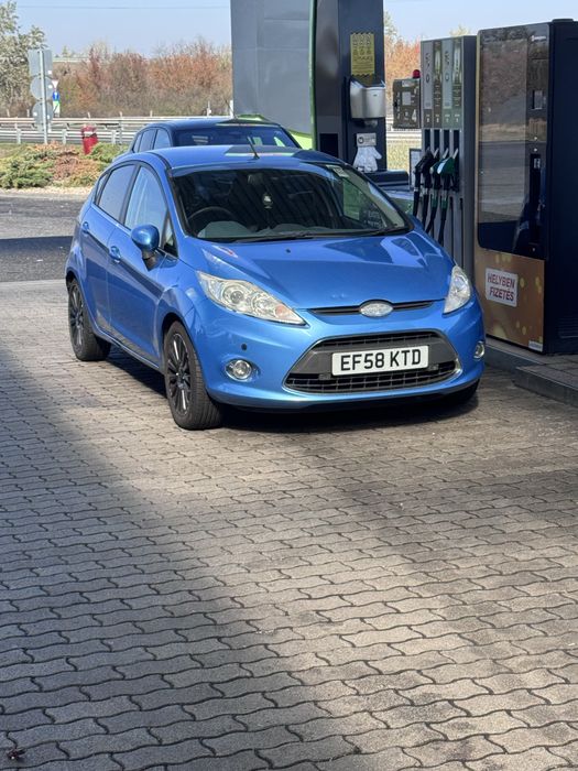Ford Fiesta Titanium 2009 – 1.6 Benzină – Adus din Anglia pe roți