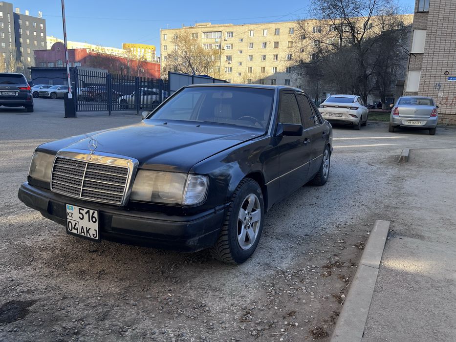 Продам мерседес 124