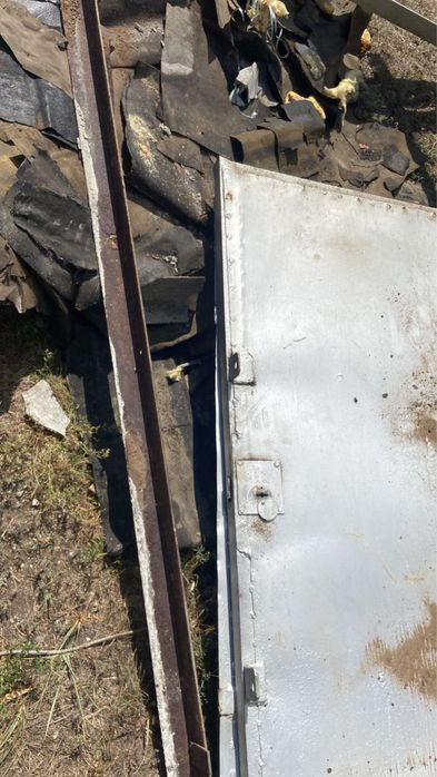 Продам металлические ворота б/у