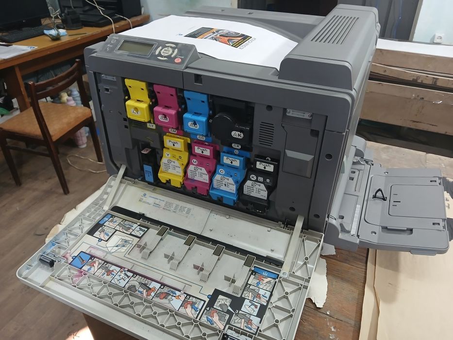 Принтер KONICA MINOLTA Magicolor 7450